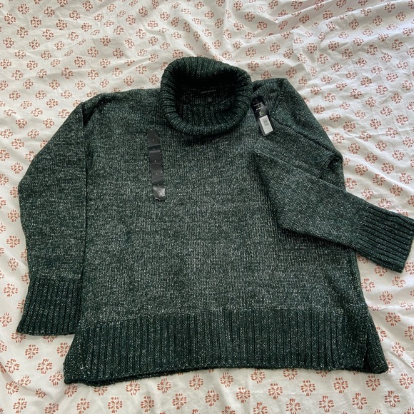Emerald Green Comfy Sweater from Banana Republic sz Large - Picture 2 of 4